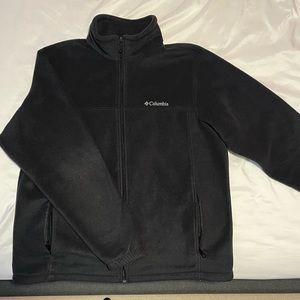 Men’s Columbia fleece jacket